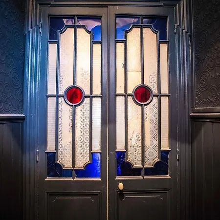 Nocleg ze śniadaniem Townhouse 4*