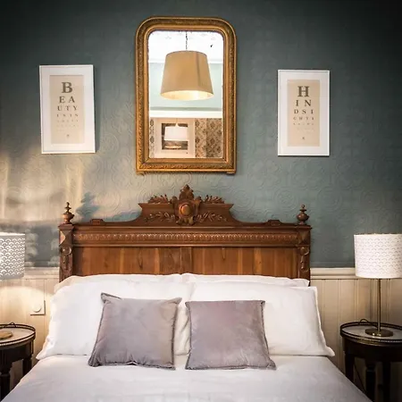 Nocleg ze śniadaniem Townhouse 4*