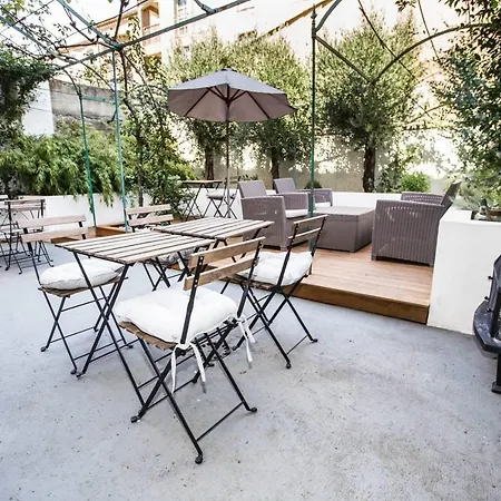 Townhouse 4* カルカソンヌ