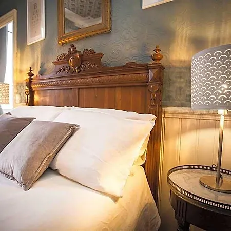 Townhouse 4*