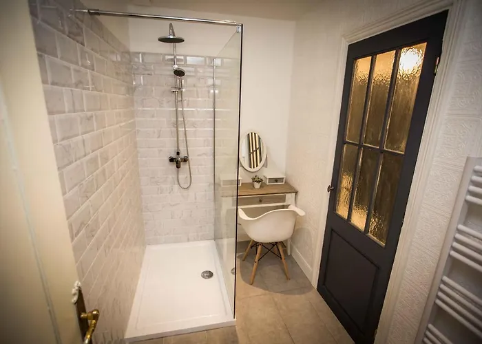 فندق مبيت وإفطار Townhouse قرقشونه