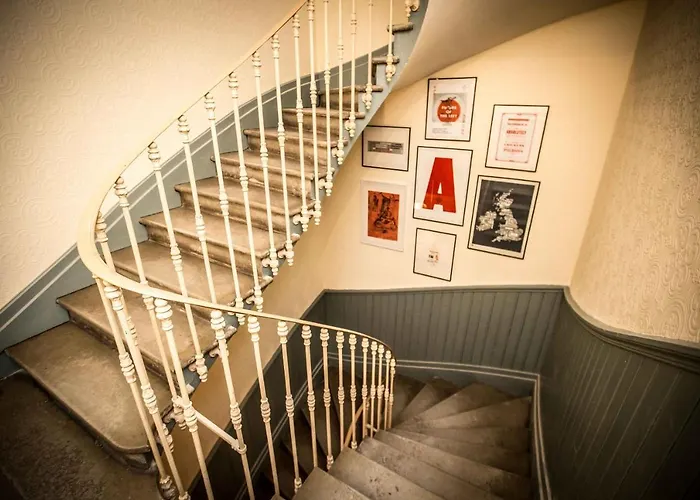 Townhouse فندق مبيت وإفطار