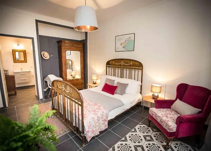 Townhouse قرقشونه