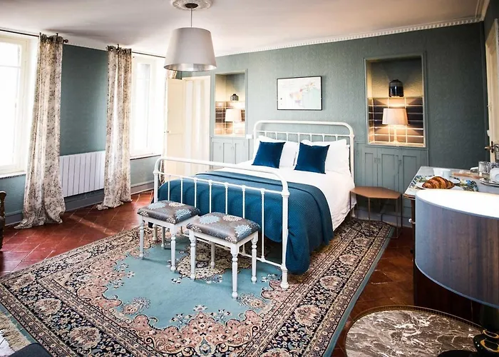 Townhouse فندق مبيت وإفطار 4*